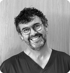 https://clinicadentalaranda.es/wp-content/uploads/2025/11/JMG-25.jpg